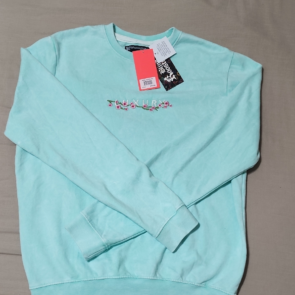 Luxura Women's Mint Sweatshirt